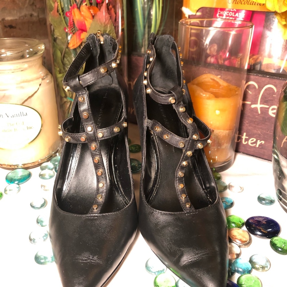Banana Republic Heels - Picture 2 of 8